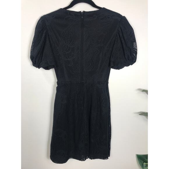 Lilly Pulitzer Jasleen Mini Black Wrap Lace Romper Dress Shorts Womens XS Resort - Picture 6 of 16